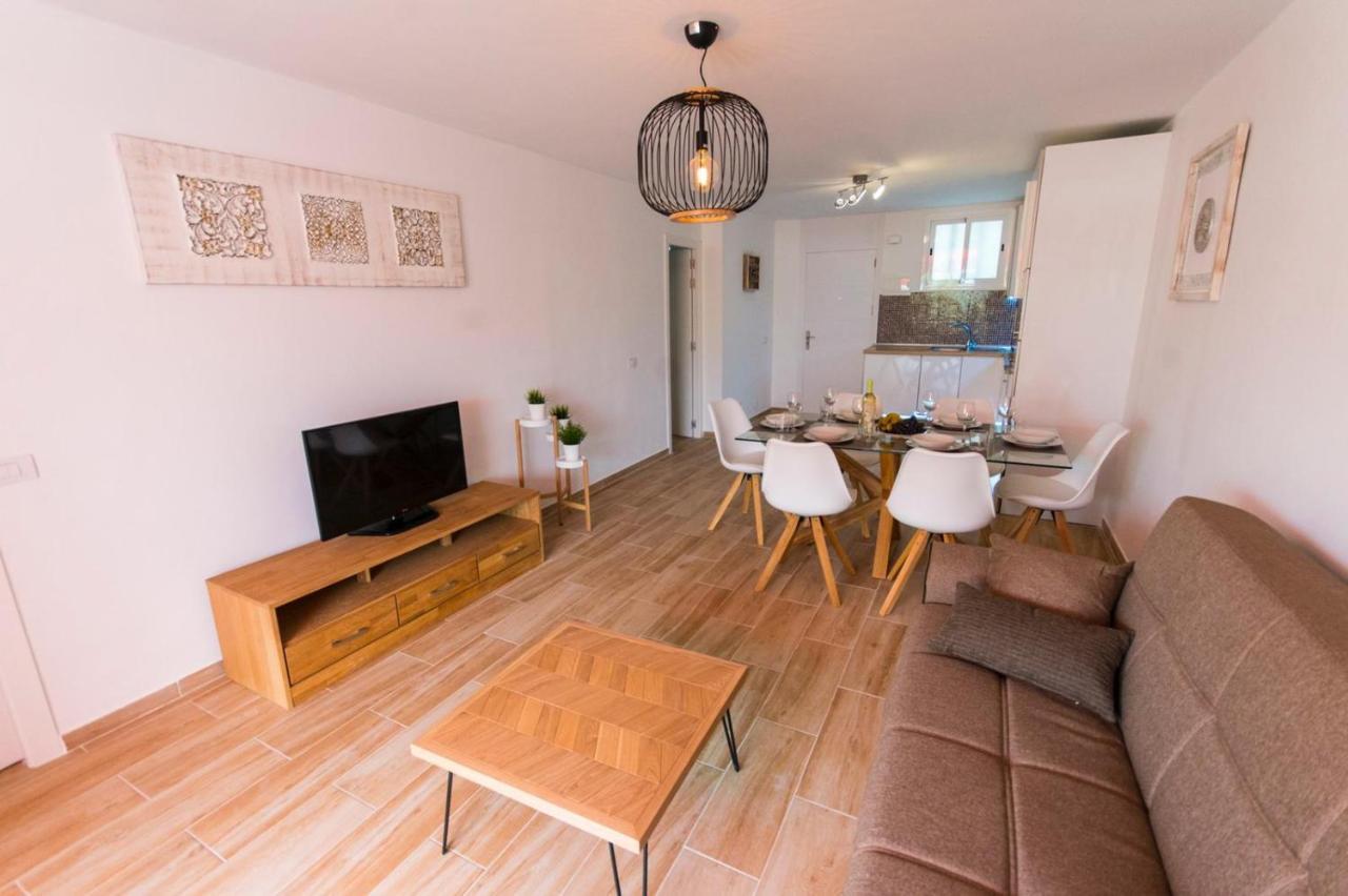 Parque Santiago 2 Isabella 236 Apartment อาโรนา ภายนอก รูปภาพ